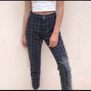 Hollister blue green elastic waist cropped plaid pants XS